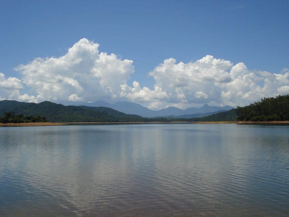 A Slow Boat Across Phu Ninh Lake – The Islands That Shape Quang Nam’s Largest Reservoir